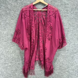 Maurices Top Women L/XL Pink Floral Crochet Open Front 3/4 Sleeve Fringe Casual